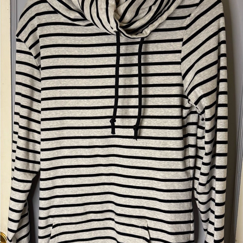 XXL Lily and Lottie Striped Black and White Women's Sweatshirt